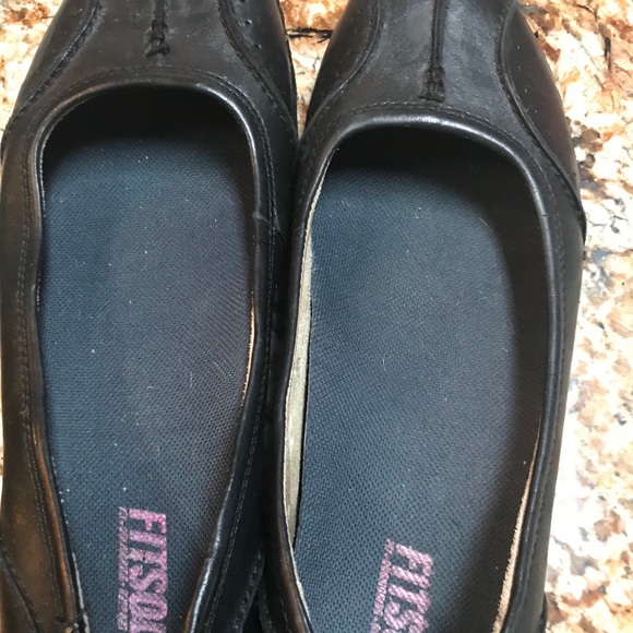 •💋Thom McAn, Leather Slip-ons 🥿 - Picture 2 of 15